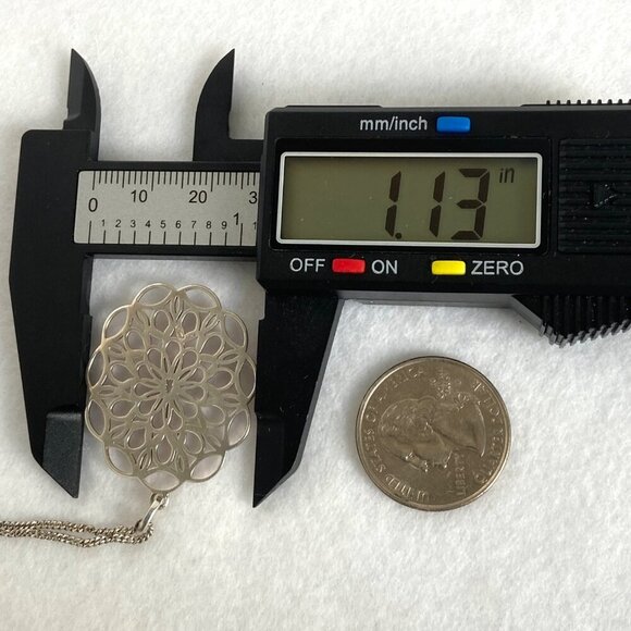 Sterling Silver 925 Oval Pierced Filigree Scrollwork Pendant Necklace 17.5" - Picture 13 of 16